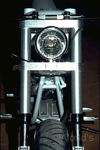 2,4Ltr 05.jpg